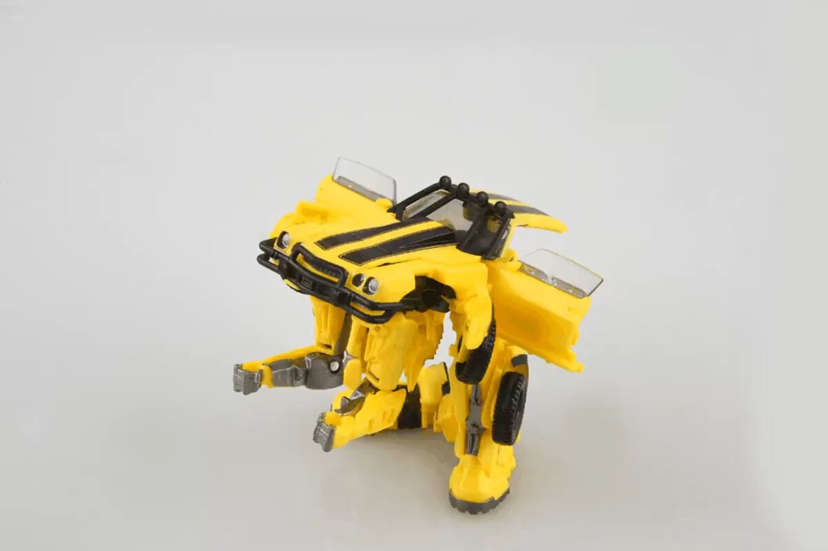 Takara Transformers Rise Of The Beasts Offroad Bumblebee Official In 